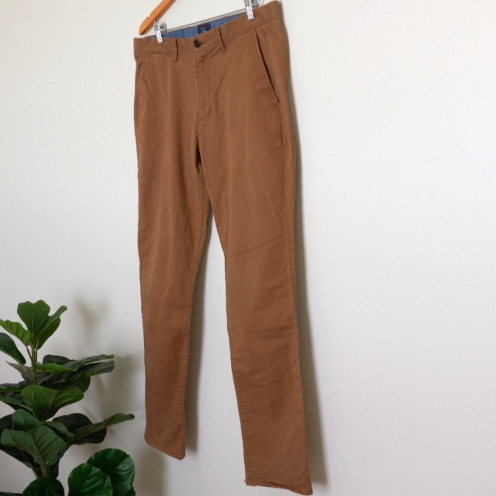 Gap Khakis